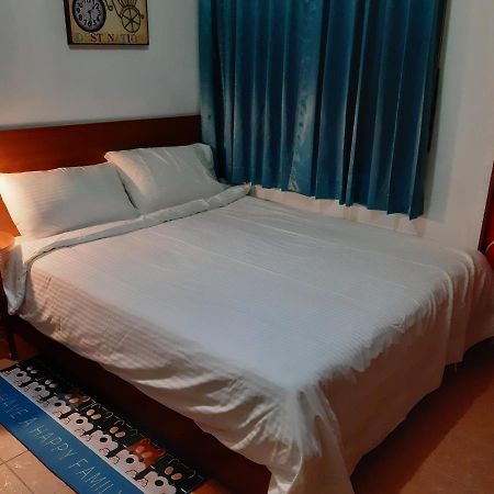 Gratitude Apartment Тайнан Екстериор снимка