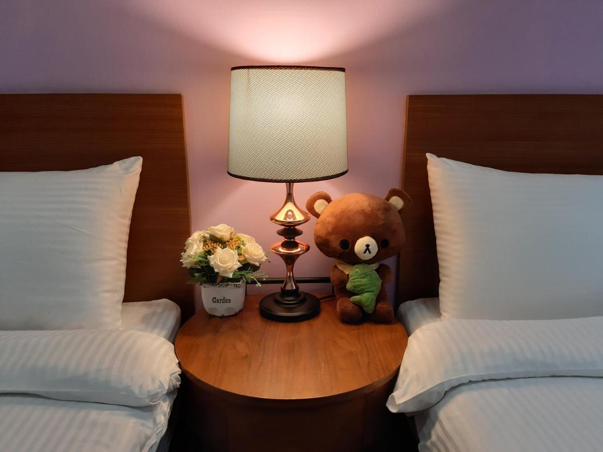 Gratitude Apartment Тайнан Екстериор снимка