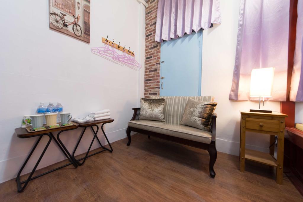 Gratitude Apartment Тайнан Екстериор снимка