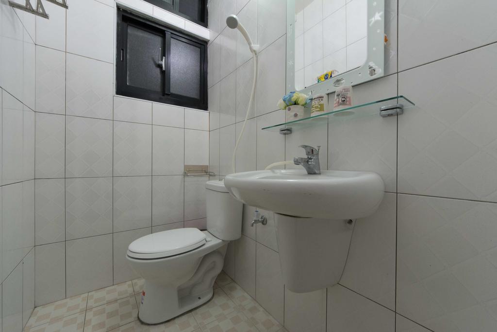 Gratitude Apartment Тайнан Екстериор снимка