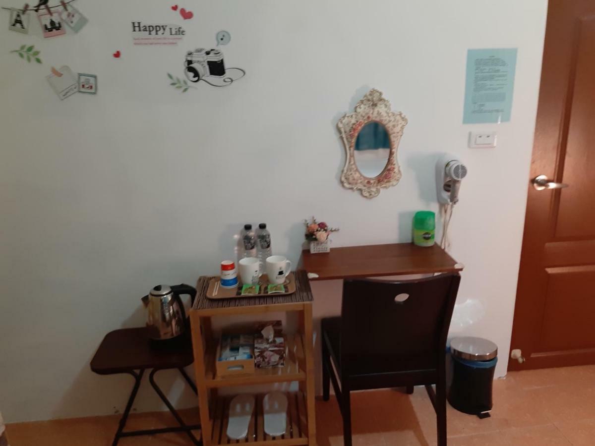 Gratitude Apartment Тайнан Екстериор снимка