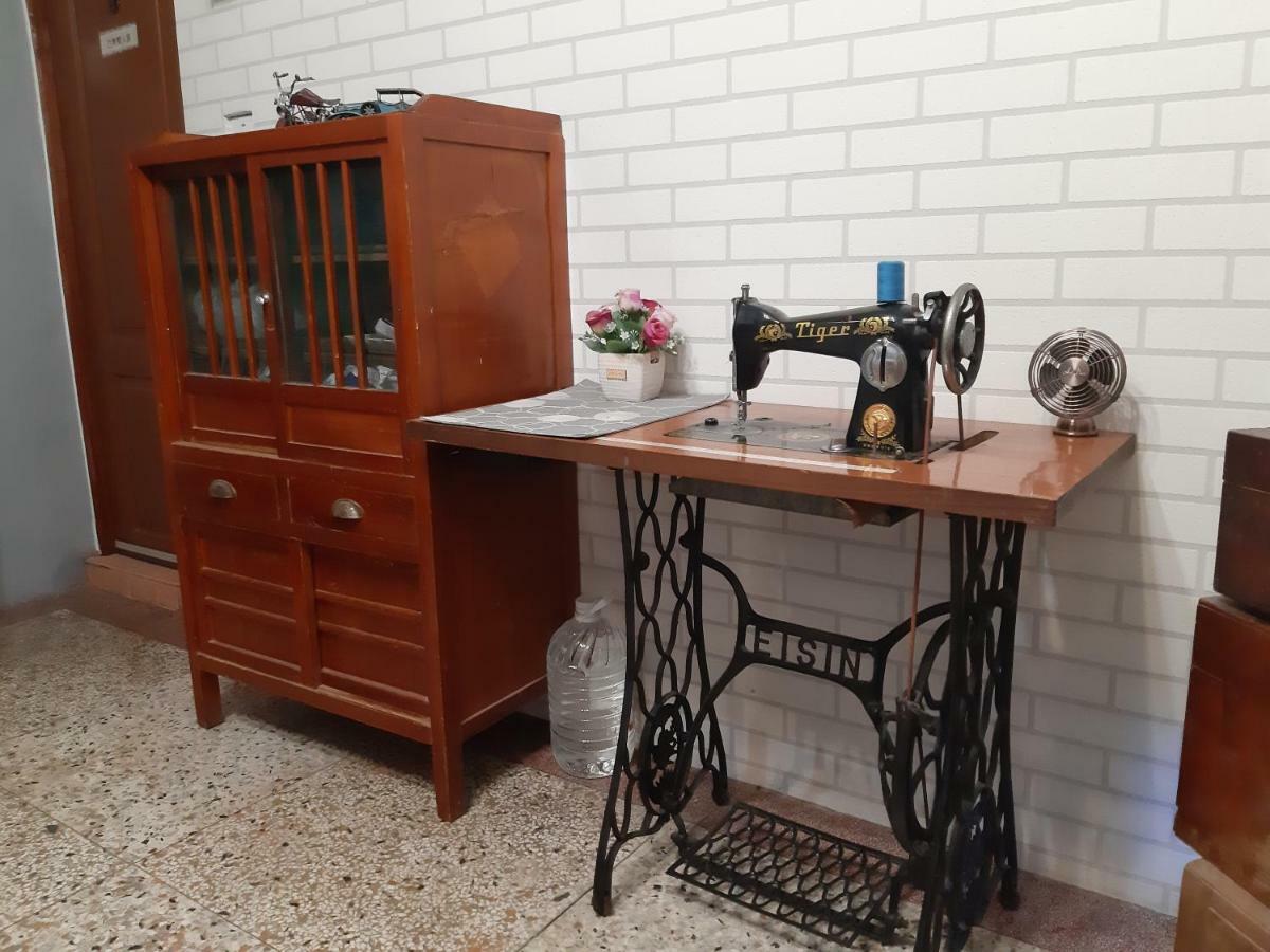 Gratitude Apartment Тайнан Екстериор снимка